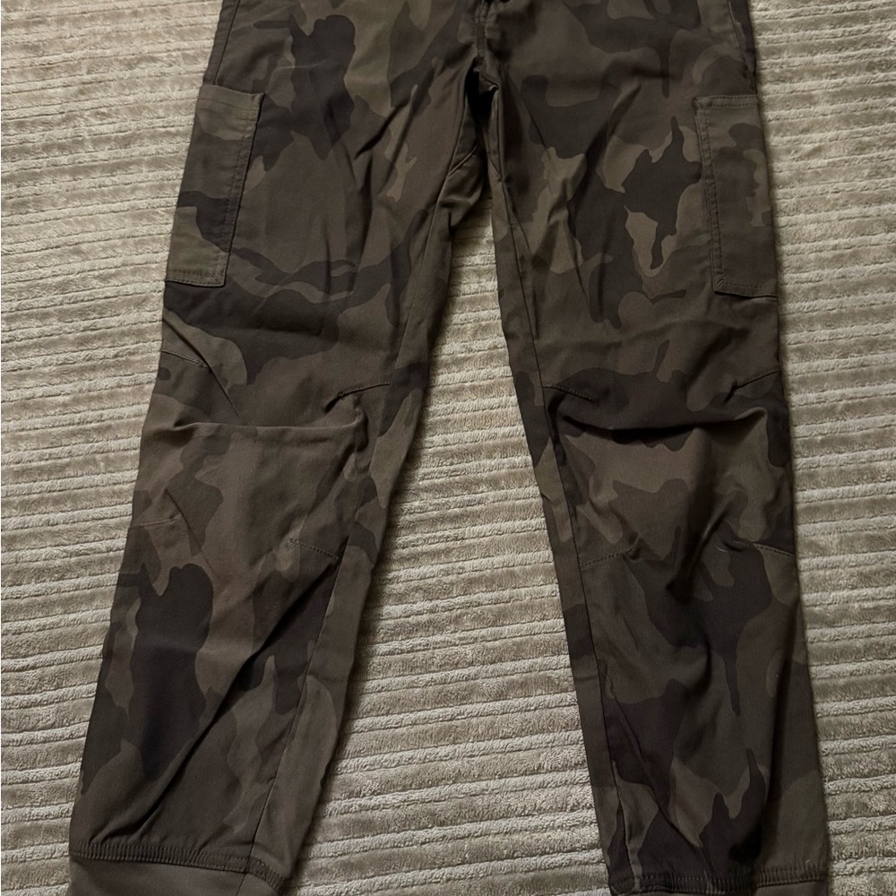 Prana Women's Camouflage Cargo Pants